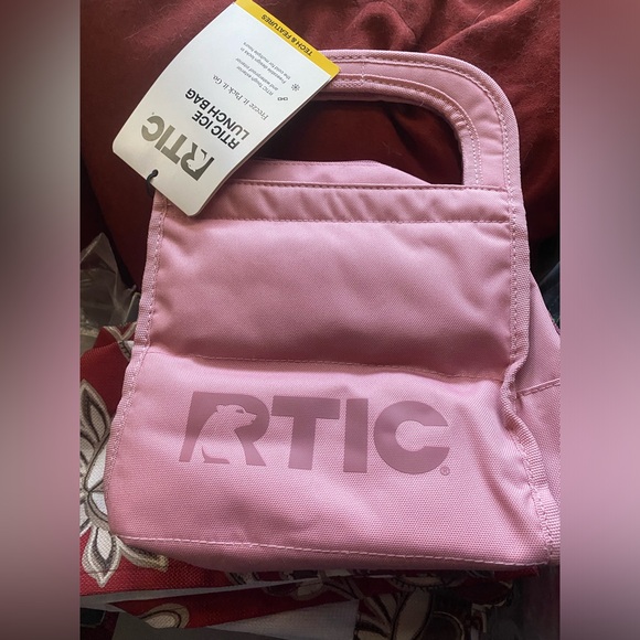 COPY - RTIC Ice Lunch Bag, Freezable Lunch Box, Insulated Waterproof - Picture 2 of 2